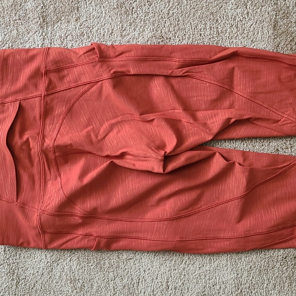 Lululemon Time To Sweat Crops 23" - Picture 11 of 12
